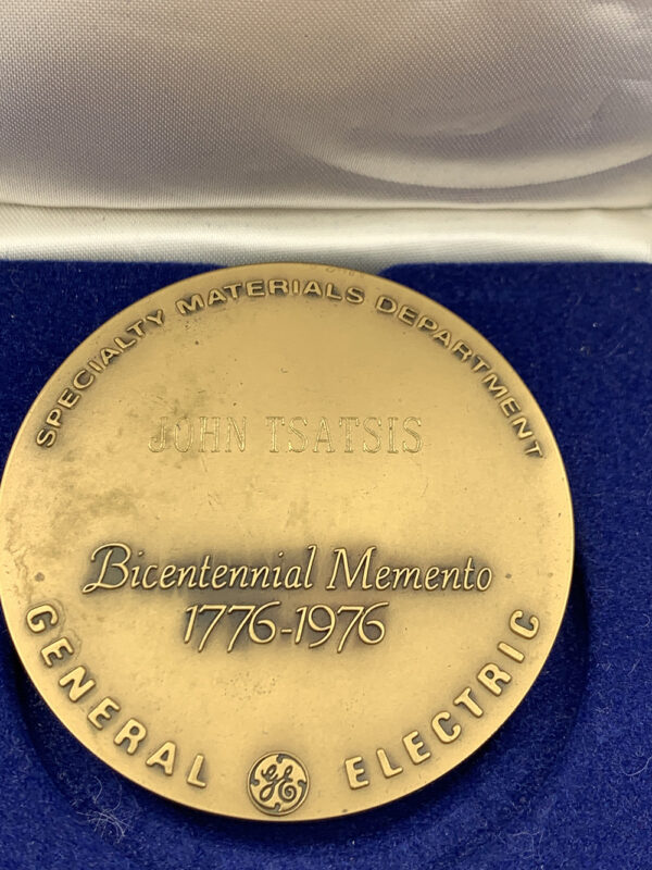 1776-1976 Medallic Art co Danbury Bronze Medal - Image 4
