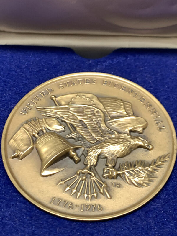 1776-1976 Medallic Art co Danbury Bronze Medal - Image 10