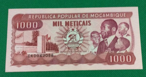 1986 1000 METICAIS MOCAMBIQUE GB57