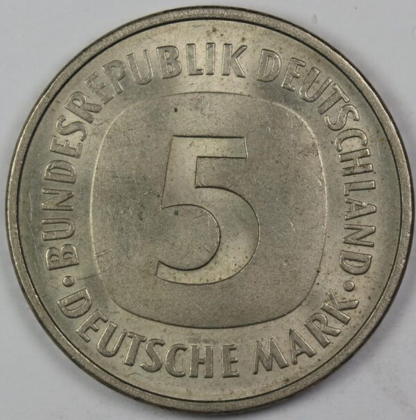 5 MARK 1975 F GC94