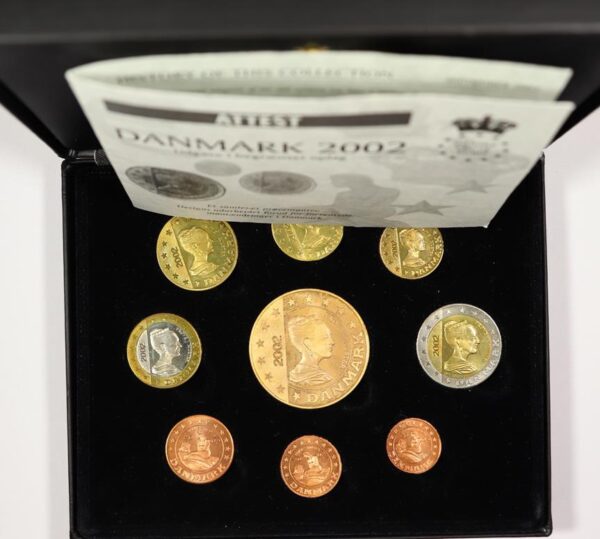 2002 DENMARK 9 COIN EURO PROTOTYPE PATTERN PROOF SET - Image 2