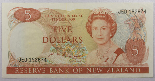 Rare New Zealand 7 x Banknotes (XF-AU) PG - Image 7