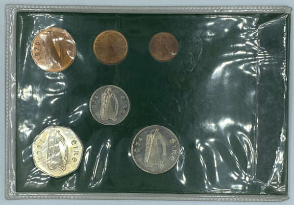 1974 DECIMAL COINS OF IRELAND BU PG - Image 2