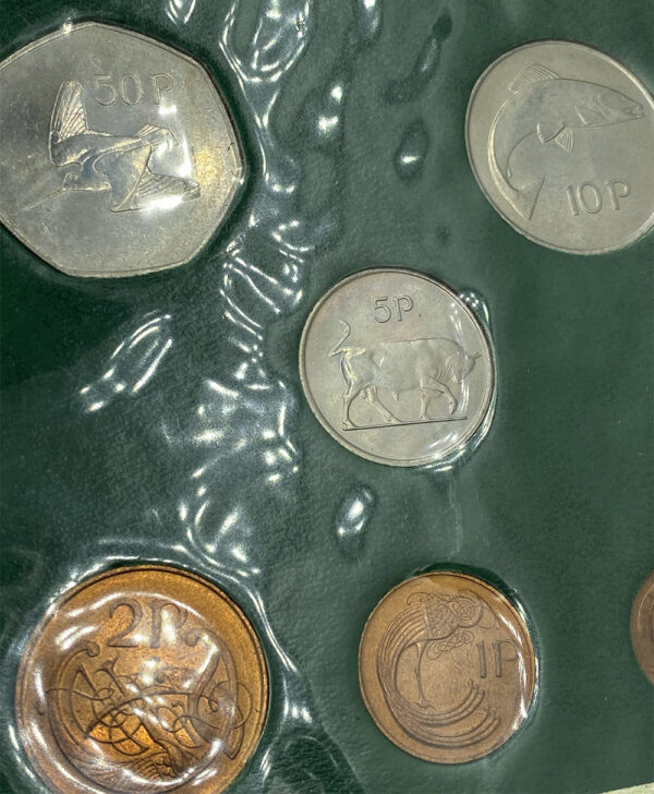 1974 DECIMAL COINS OF IRELAND BU PG - Image 3