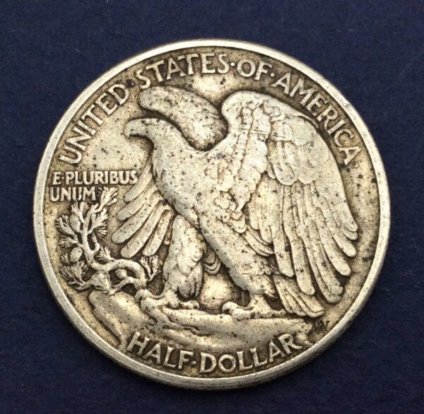 USA Half Dollar 1945 Silver Coin GC337 - Image 2