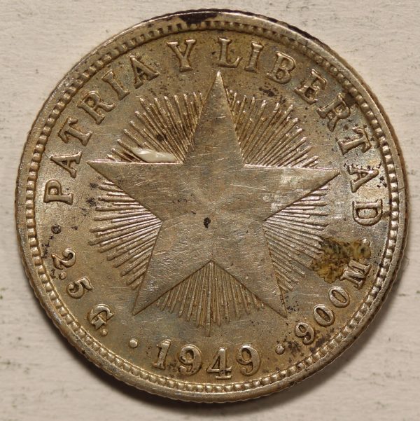 Cuba 10 Centavos 1949 Silver Coin GC867