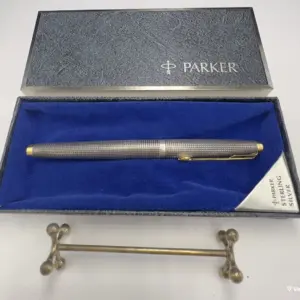 PARKER 75 ασημένια πένα μεταχειρισμένη, στο κουτί της