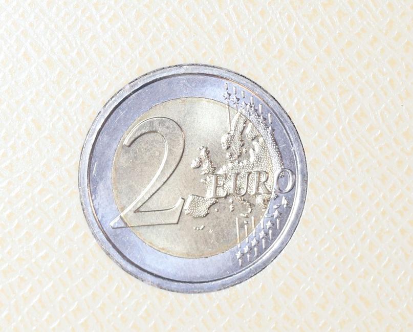 2017 Vatican Centenary of the Fatima Apparitions 2 Euro BU Coin - Image 4