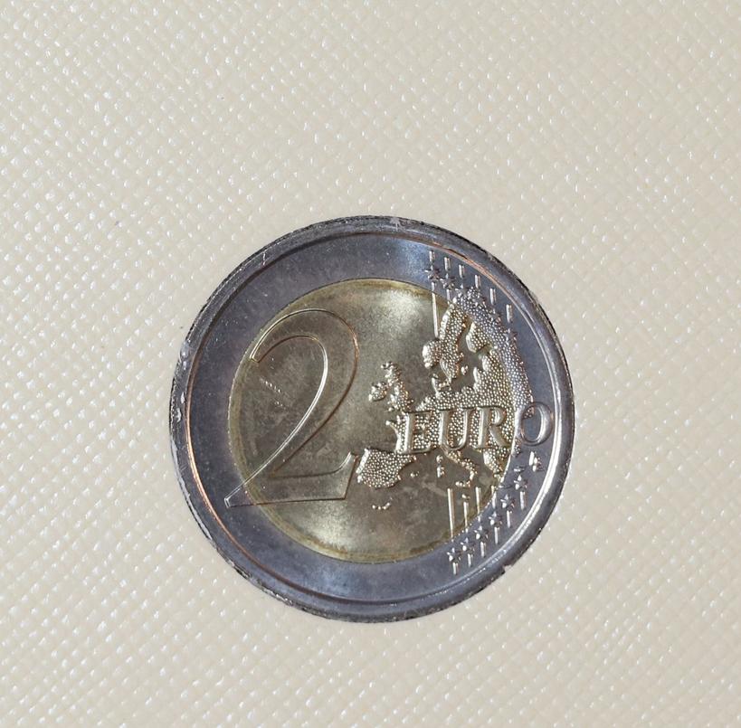 2017 Vatican 1950th Anniversary of the Martyrdom of Saint Peter and Saint Paul 2 Euro BU Coin - Image 3